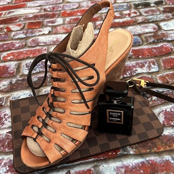 Cole Haan leather brown wedges - Picture 2 of 9